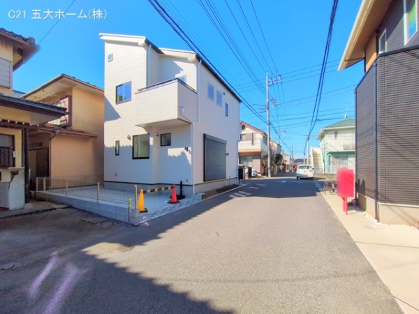 柏市逆井４丁目の新築一戸建