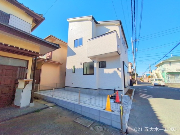 柏市逆井４丁目の新築一戸建