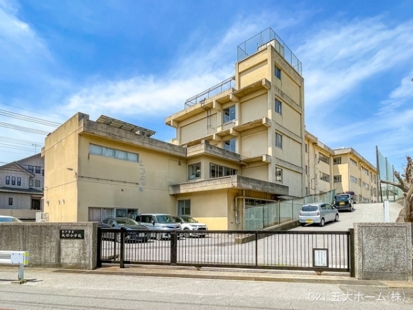 松戸市下矢切の中古一戸建て(松戸市立矢切小学校)