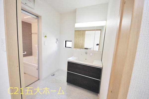 松戸市五香６丁目の新築一戸建