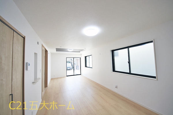 松戸市五香６丁目の新築一戸建