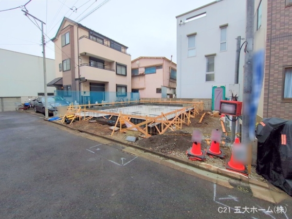 江戸川区小松川４丁目の新築一戸建