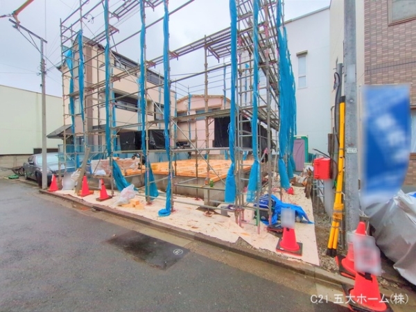 江戸川区小松川４丁目の新築一戸建