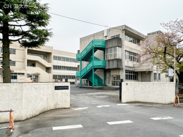 三郷市彦倉1丁目の新築一戸建(三郷市立彦成小学校)