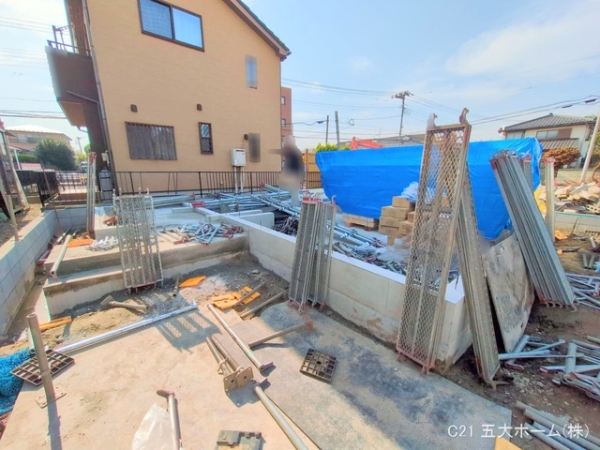 三郷市彦成２丁目の新築一戸建