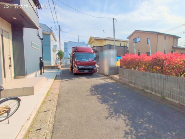 三郷市彦成２丁目の新築一戸建