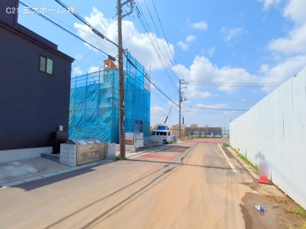 市川市稲越３丁目の新築一戸建