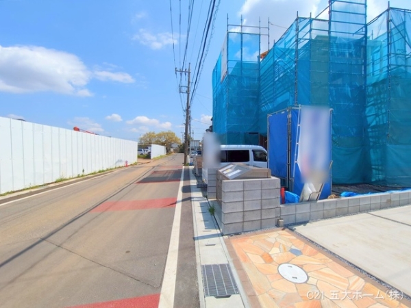 市川市稲越３丁目の新築一戸建