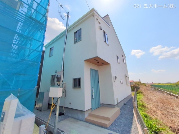 市川市稲越３丁目の新築一戸建