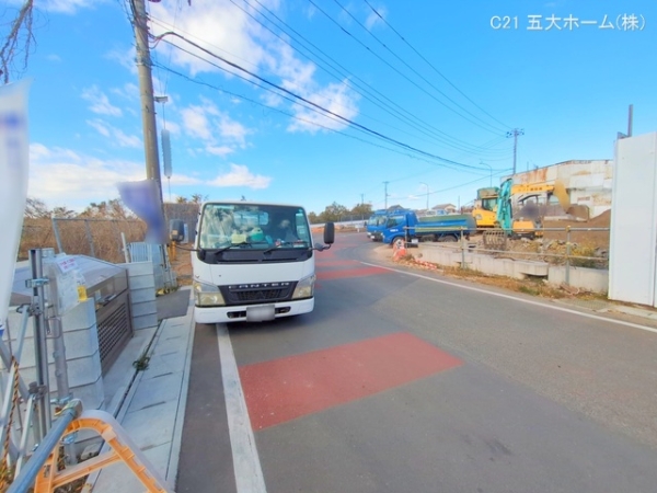 市川市稲越３丁目の新築一戸建