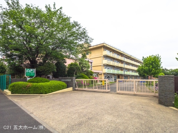 柏市南逆井２丁目の中古一戸建て(柏市立逆井小学校)