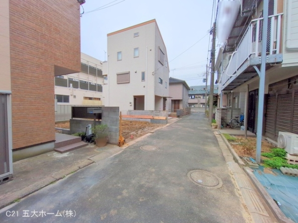 市川市南八幡５丁目の新築一戸建
