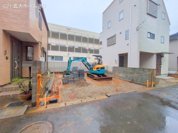 市川市南八幡５丁目の新築一戸建