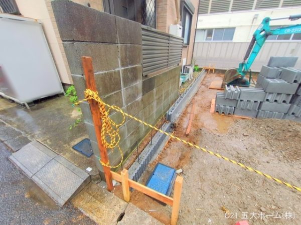 市川市南八幡５丁目の新築一戸建