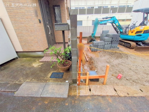 市川市南八幡５丁目の新築一戸建