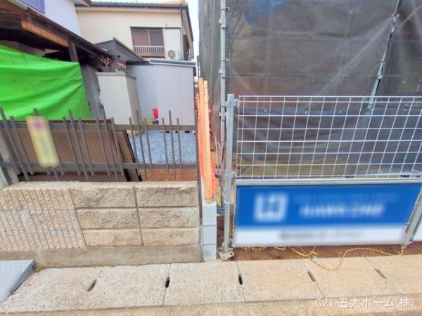 市川市中山２丁目の新築一戸建