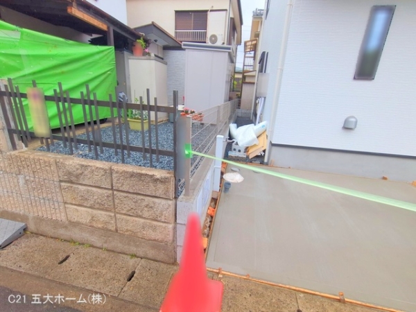 市川市中山２丁目の新築一戸建
