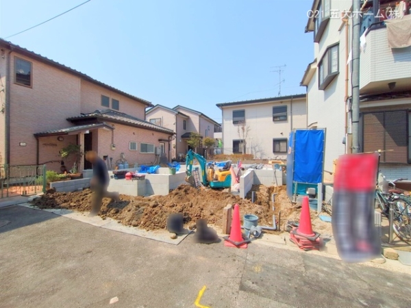 三郷市早稲田８丁目の新築一戸建