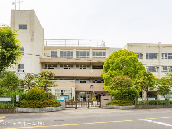 市川市新井３丁目の新築一戸建(市川市立富美浜小学校)