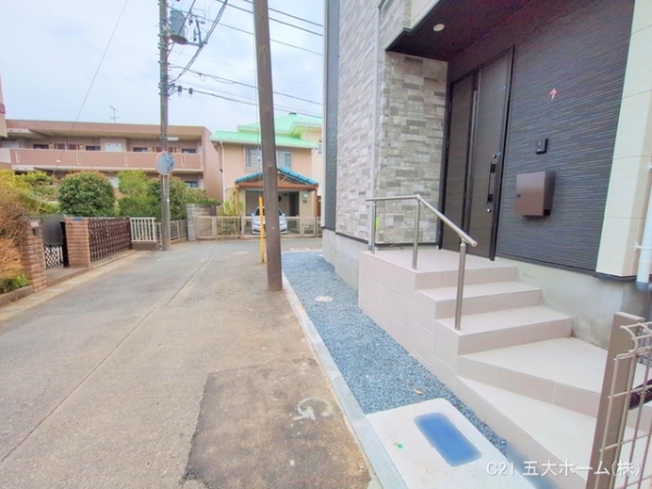 市川市須和田２丁目の新築一戸建