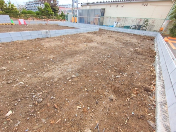 市川市湊新田２丁目の土地