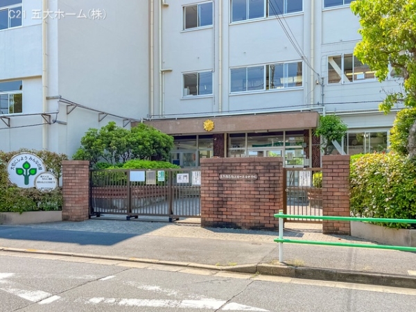 葛飾区西亀有３丁目の新築一戸建(葛飾区立一之台中学校)