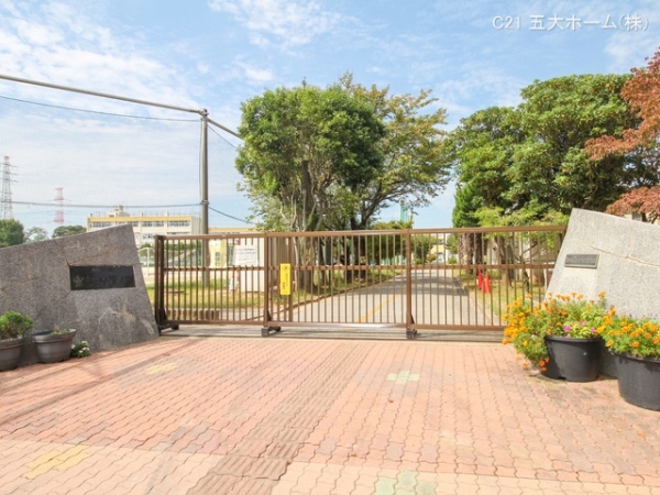 柏市布施の土地(柏市立富勢中学校)