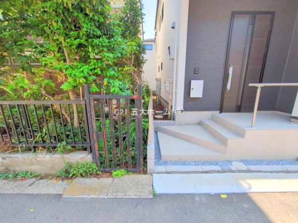 流山市向小金３丁目の新築一戸建
