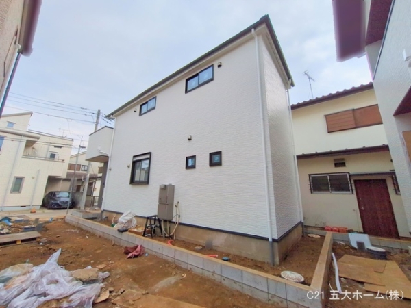 流山市向小金３丁目の新築一戸建