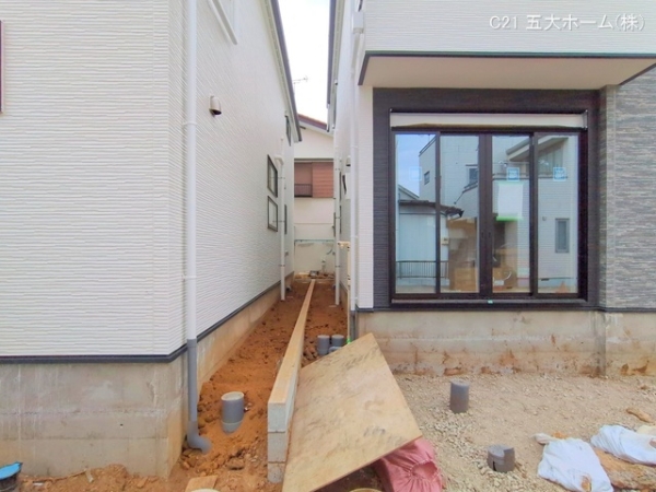 流山市向小金３丁目の新築一戸建