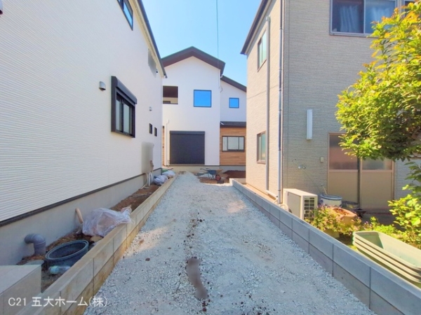 流山市向小金３丁目の新築一戸建