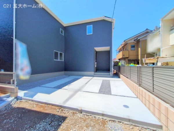 三郷市彦倉１丁目の新築一戸建