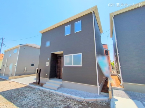 三郷市彦倉１丁目の新築一戸建