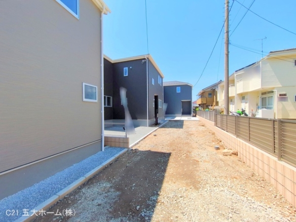 三郷市彦倉１丁目の新築一戸建