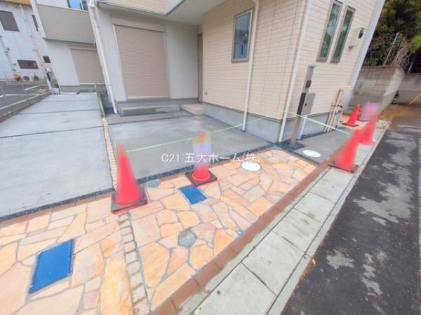 市川市広尾２丁目の新築一戸建