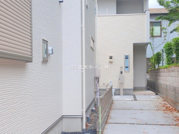 市川市広尾２丁目の新築一戸建