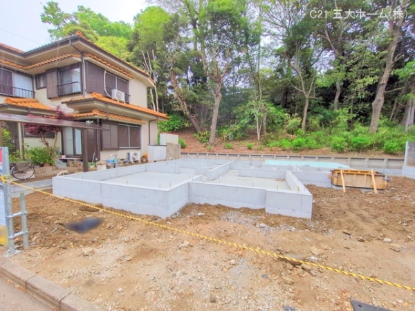 市川市曽谷４丁目の新築一戸建