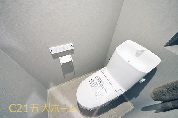 初石パーク・ホームズB棟