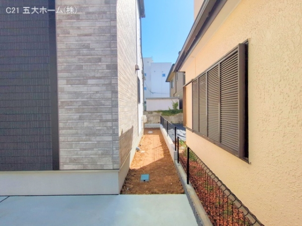 三郷市早稲田４丁目の新築一戸建