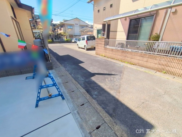 三郷市早稲田４丁目の新築一戸建