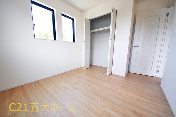 松戸市小金原４丁目の新築一戸建