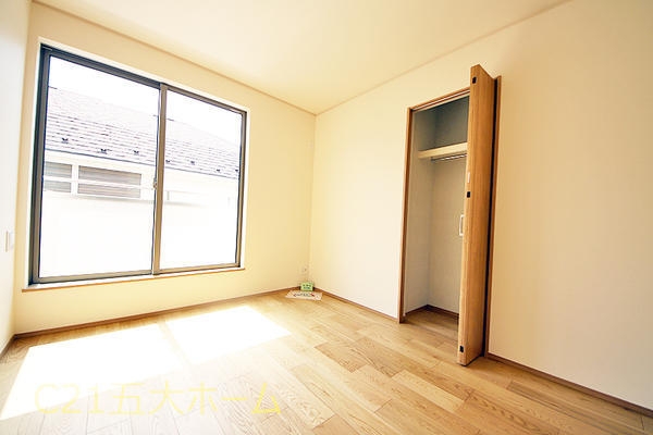 松戸市新松戸南１丁目の新築一戸建