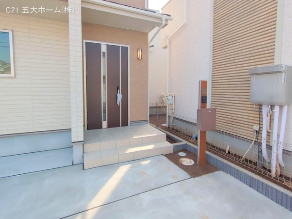 松戸市新松戸南１丁目の新築一戸建
