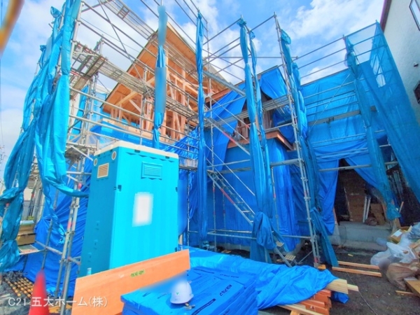 江戸川区東小松川３丁目の新築一戸建