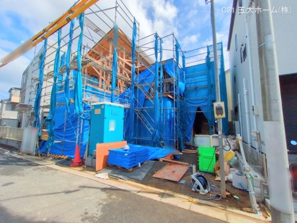 江戸川区東小松川３丁目の新築一戸建