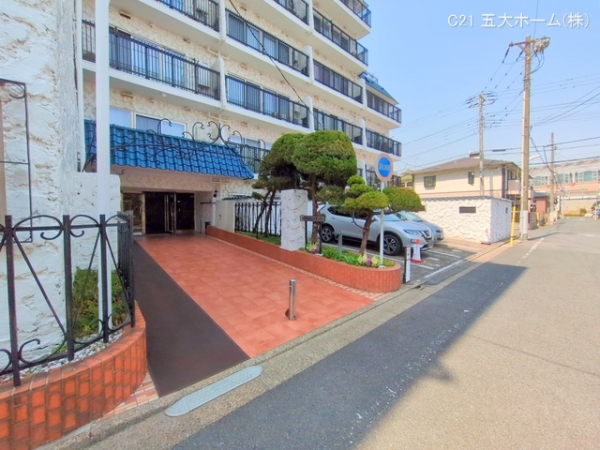 秀和小岩レジデンス