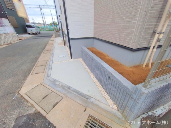 市川市曽谷７丁目の新築一戸建