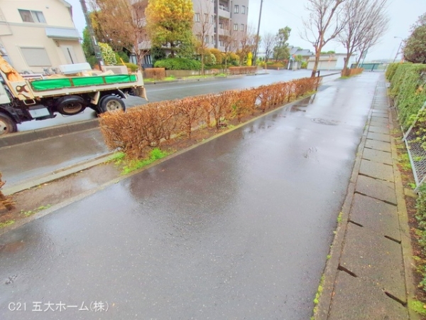 シャトー・ベルヴュー三郷