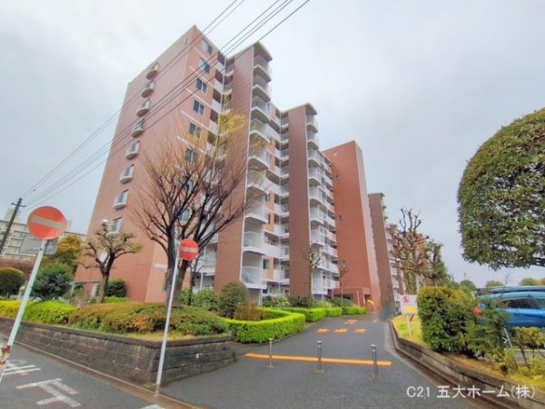 新松戸ファミールハイツ1号棟
