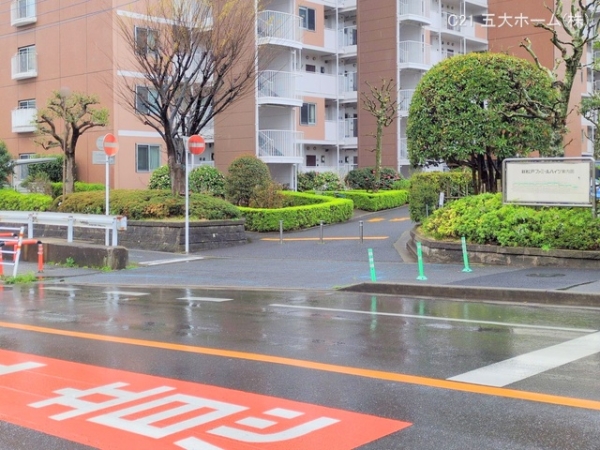 新松戸ファミールハイツ1号棟